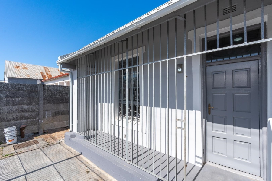 2 Bedroom Property for Sale in Brooklyn Western Cape